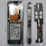 Samsung Galaxy Fold dijelovi rastavljen - Slika 3