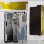 Samsung Galaxy Fold dijelovi rastavljen - Slika 7